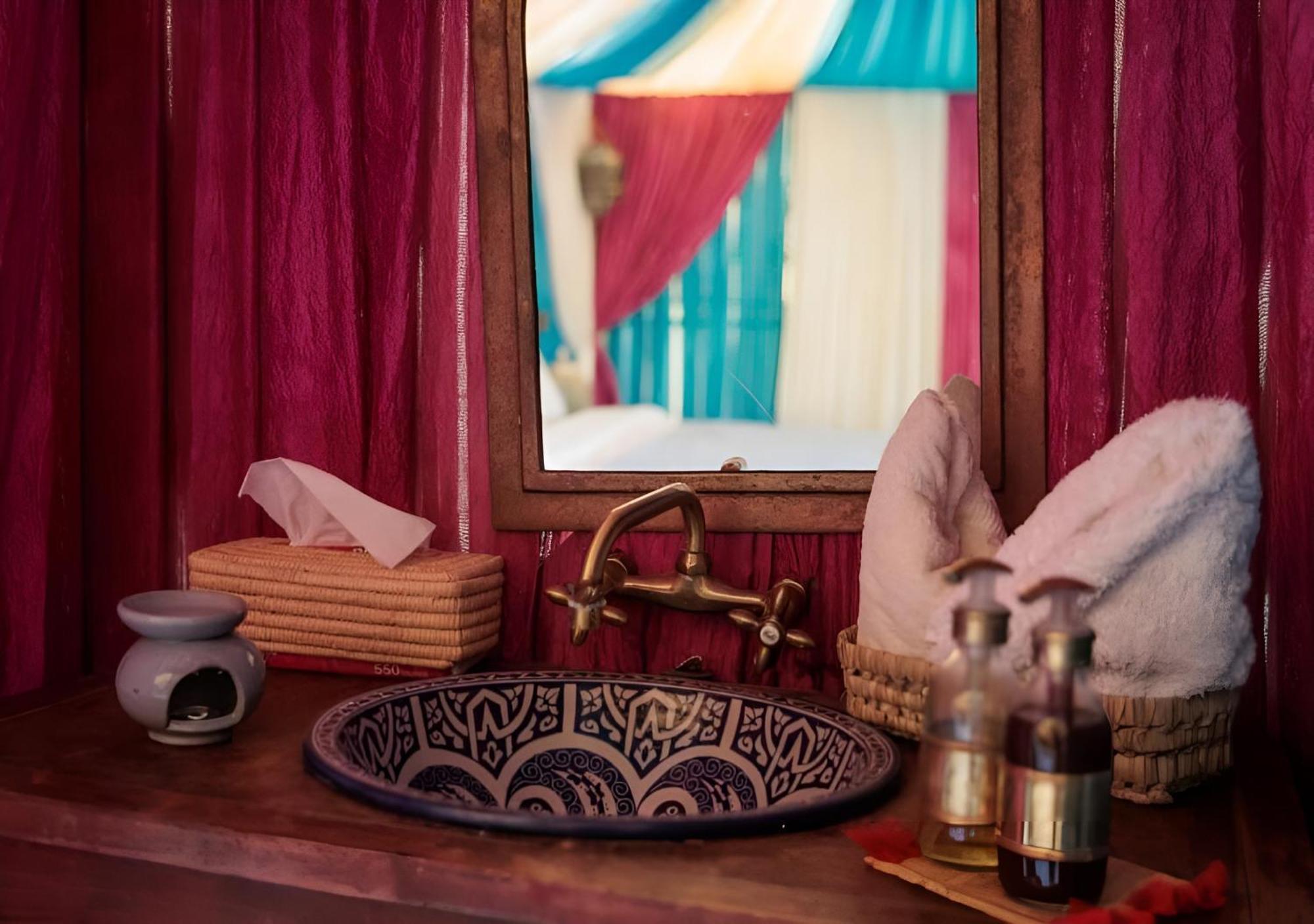 Merzouga Sahara Nights Camp & Desert Activities Luaran gambar